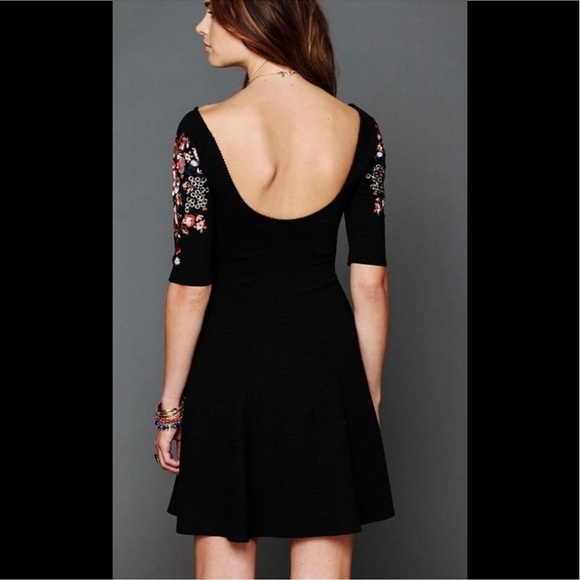 Free People Bohemian Garden Party Black Embroidered Dress Size XS - Picture 2 of 10